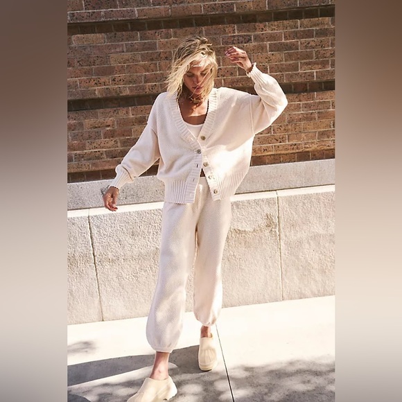 FREE PEOPLE Hailee Cardi  Set - Powder Sand 🎉 NWOT - Picture 9 of 15